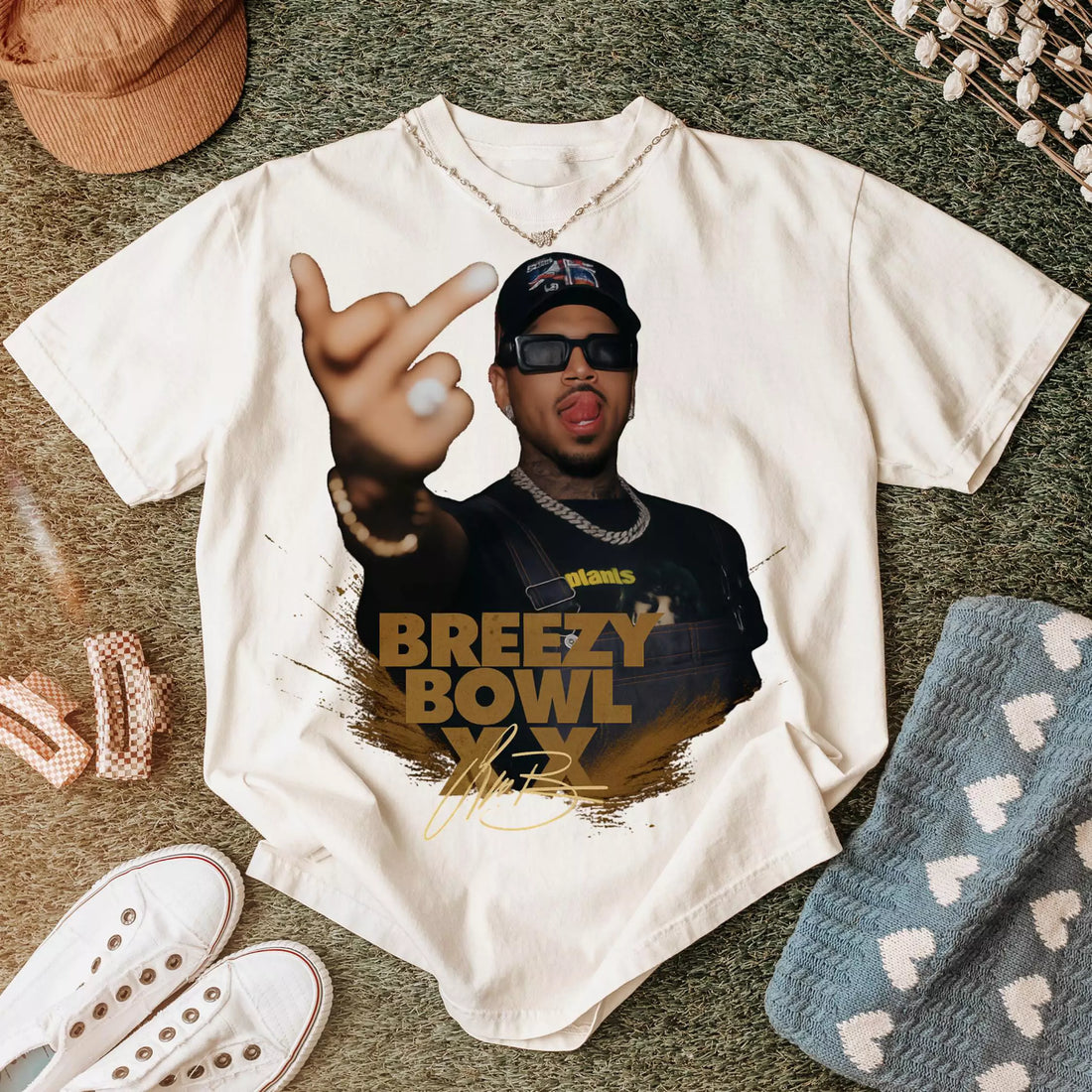 Chris Brown Tour Breezy Bowl XX Finger Fun T-Shirt