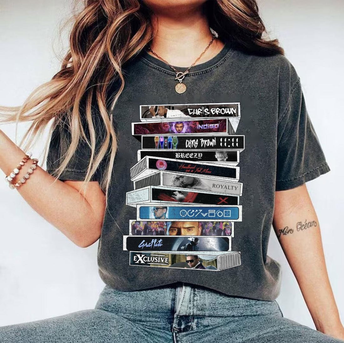 TRENDY Chris Brown Tour Breezy Bowl XX Concert Retro T-shirt