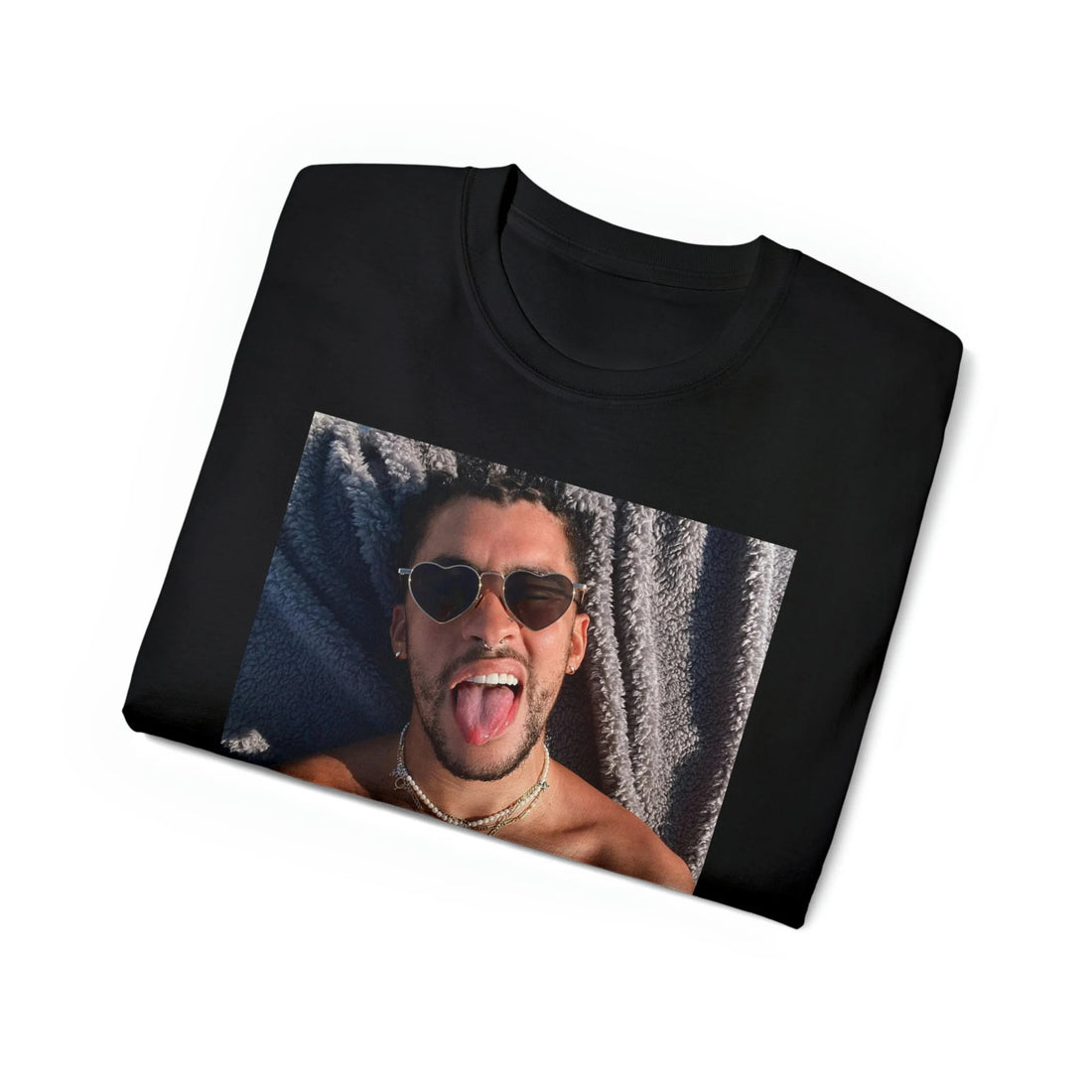 Bad Bunny Selfie Shirt, Bad Bunny Tour 2023 TShirt, Retro Bad Bunny Shirt