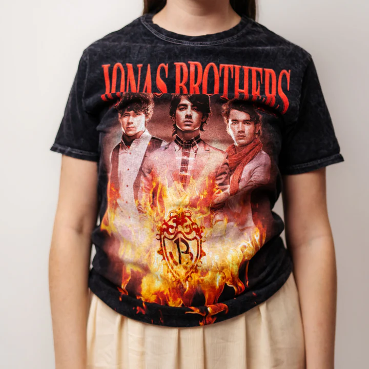 Jonas Brothers Classic Fire Tee - Black